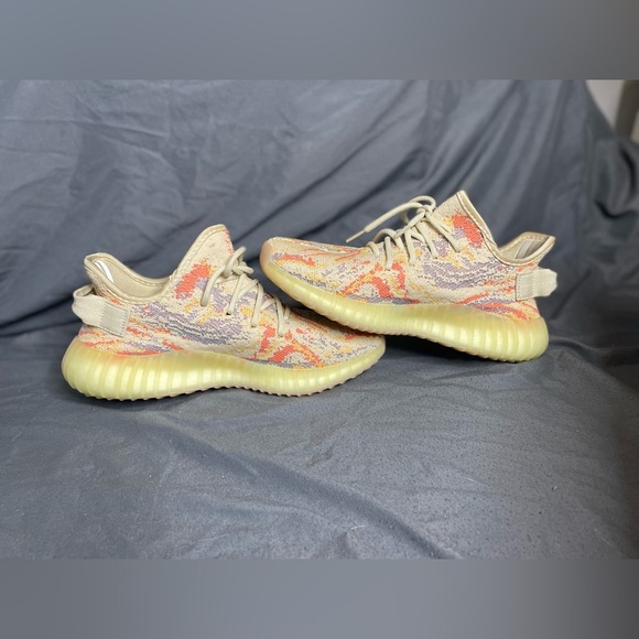 adidas  Yeezy Boost 350 V2  size 7.5 - Picture 1 of 7